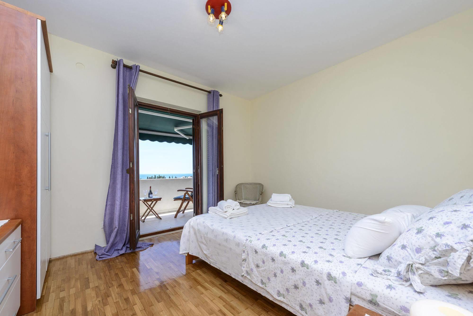 Hotel Duplex Maria Di, Free Parking, Sea View Ragusa Esterno foto