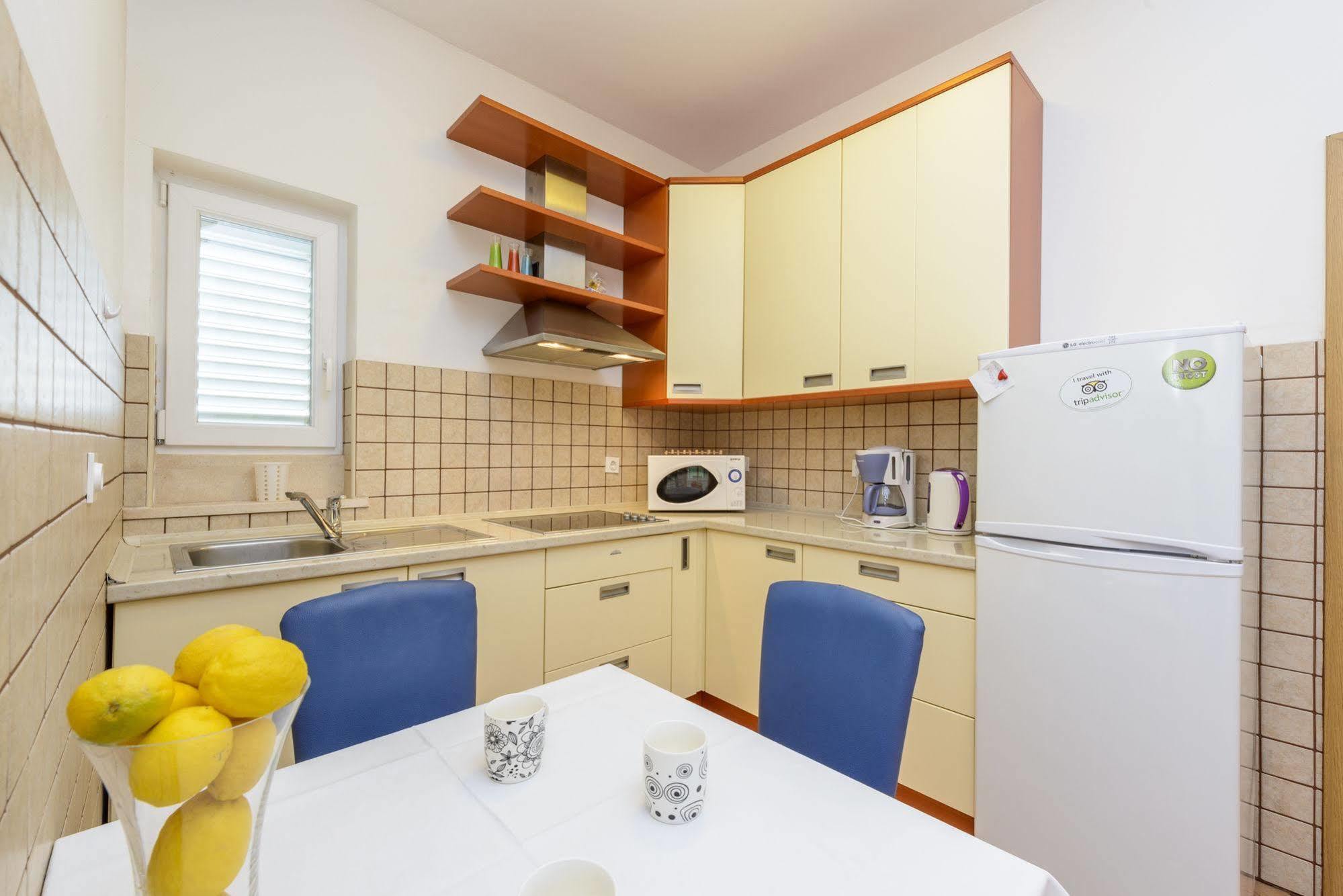 Hotel Duplex Maria Di, Free Parking, Sea View Ragusa Esterno foto